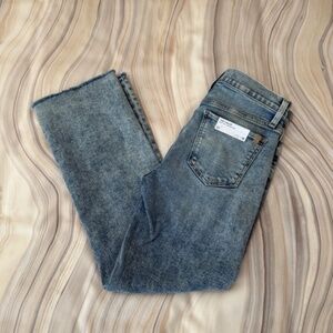 Joe's Jeans The Callie Cropped Bootcut Jean Skys The Limit Wash Size 27